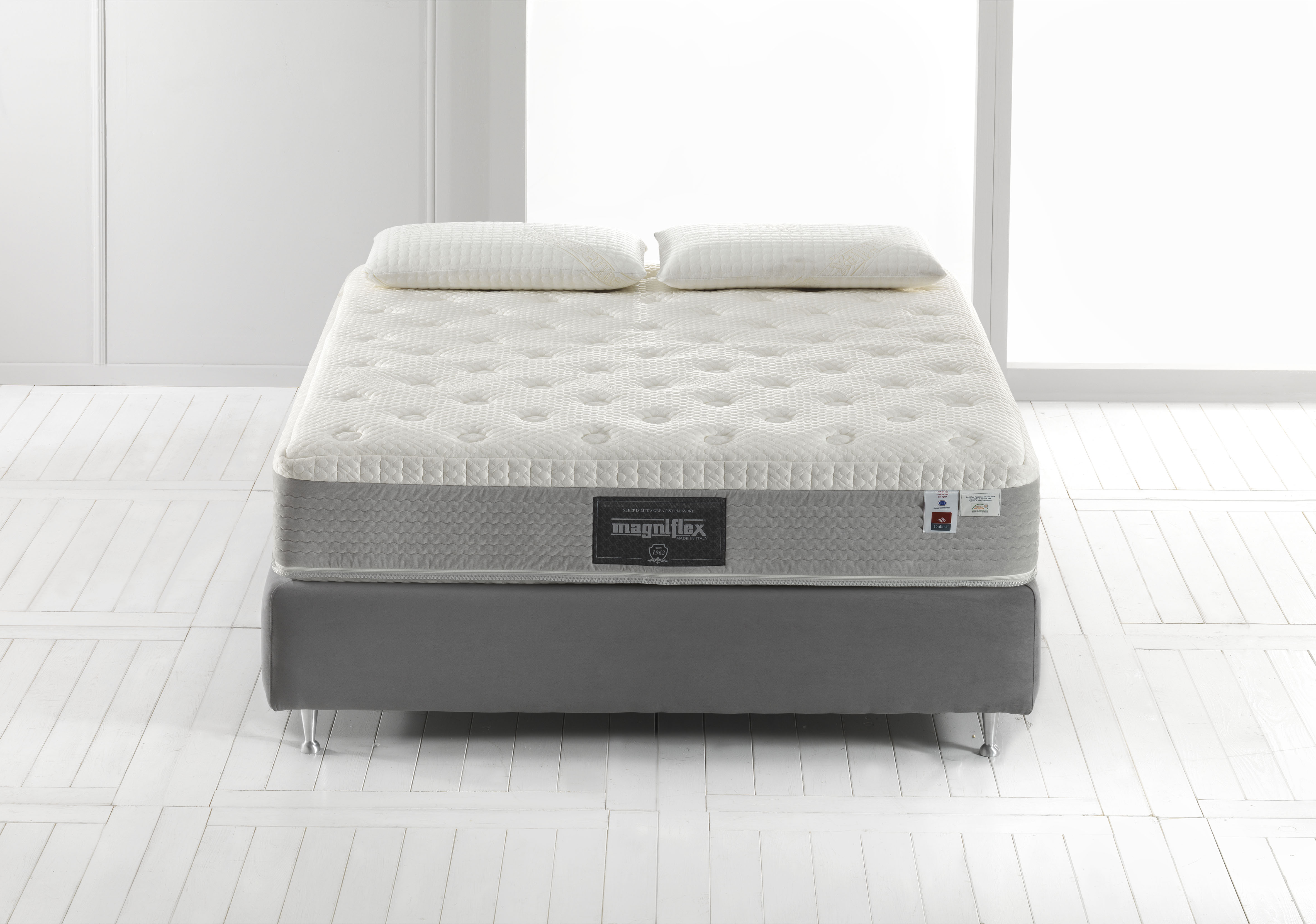 magniflex universal comfort memory foam mattress